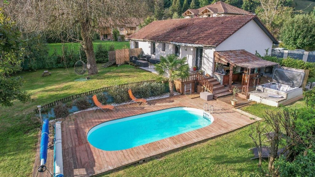 Achat maison à vendre 4 chambres 140 m² - Villages du Lac de Paladru