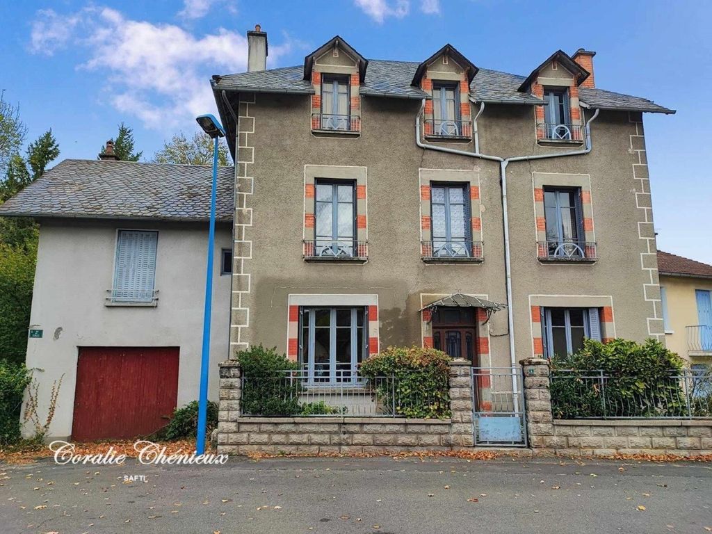 Achat maison à vendre 7 chambres 232 m² - Ydes