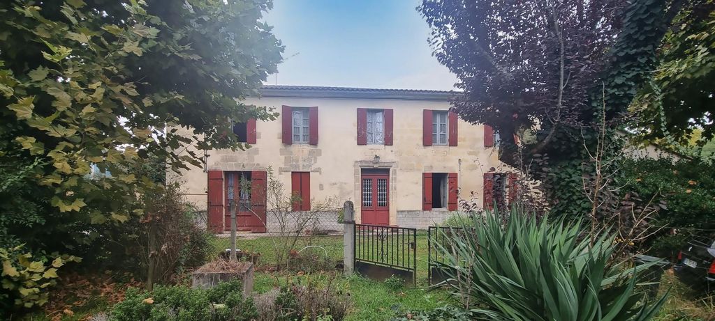 Achat maison à vendre 4 chambres 237 m² - Castillon-la-Bataille