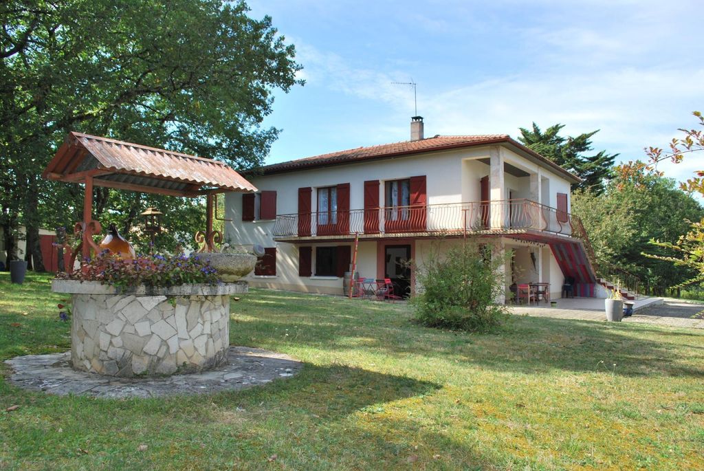 Achat maison 6 chambre(s) - Pavie