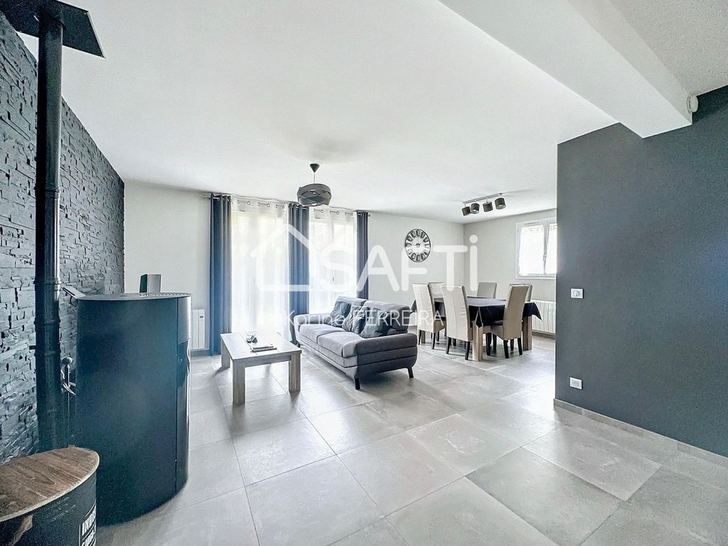 Achat maison à vendre 5 chambres 150 m² - Mandres-les-Roses