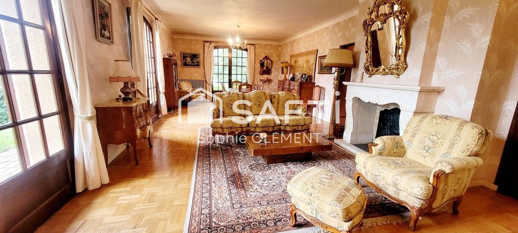 Achat maison à vendre 5 chambres 197 m² - L'Union