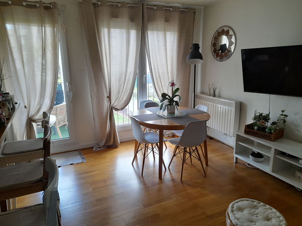 Achat appartement à vendre 3 pièces 64 m² - Viry-Châtillon