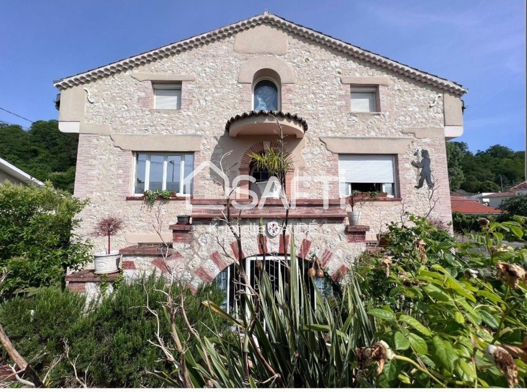 Achat maison à vendre 7 chambres 240 m² - Moissac