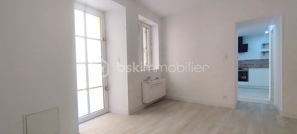 Achat maison à vendre 2 chambres 90 m² - Clermont-l'Hérault