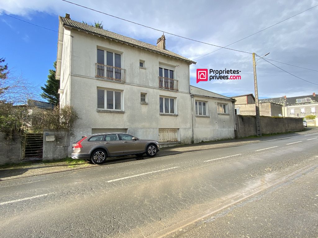 Achat maison à vendre 6 chambres 190 m² - Juigné-des-Moutiers