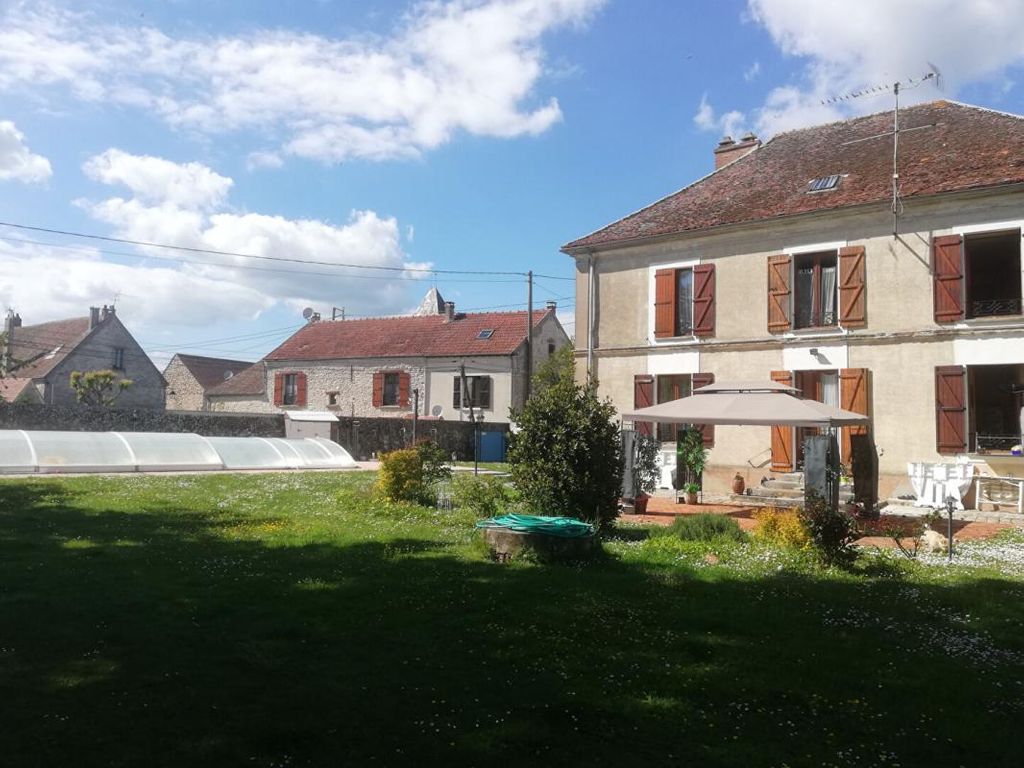 Achat maison à vendre 4 chambres 186 m² - Jouy-le-Châtel