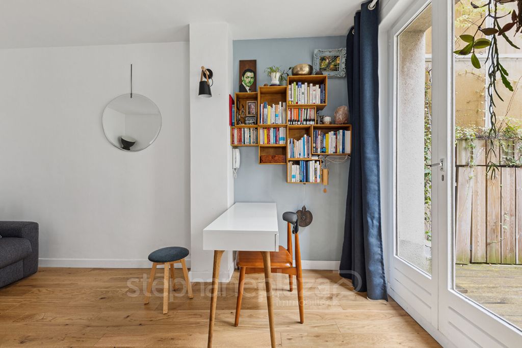 Achat studio à vendre 27 m² - Paris 11ème arrondissement