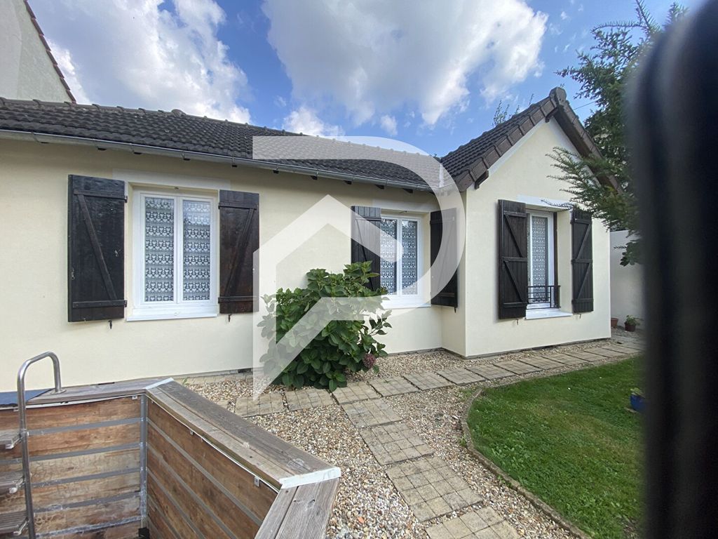 Achat maison à vendre 3 chambres 89 m² - Viry-Châtillon