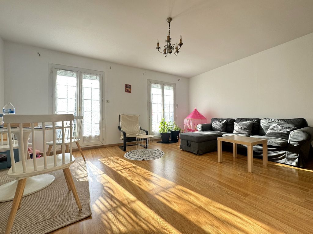 Achat maison à vendre 3 chambres 85 m² - Puiseux-en-France