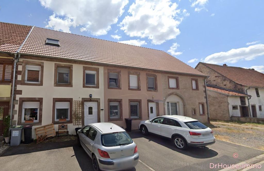 Achat maison à vendre 4 chambres 126 m² - Hellering-lès-Fénétrange