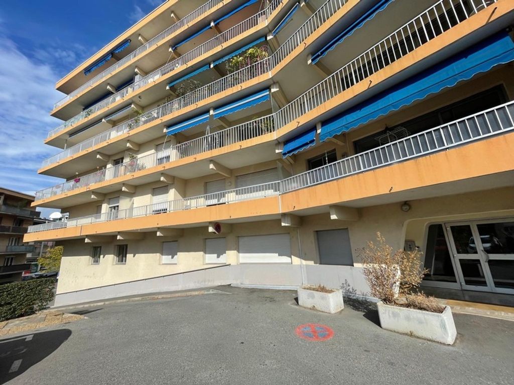 Achat appartement à vendre 4 pièces 75 m² - Gap