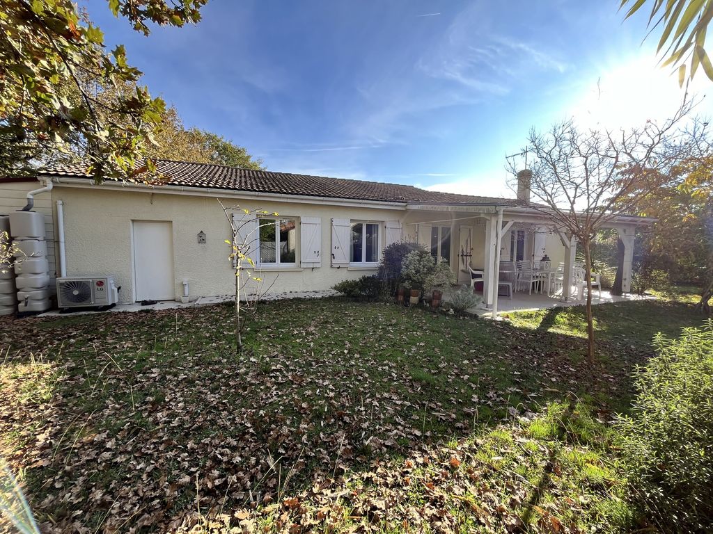 Achat maison à vendre 3 chambres 110 m² - Mérignac