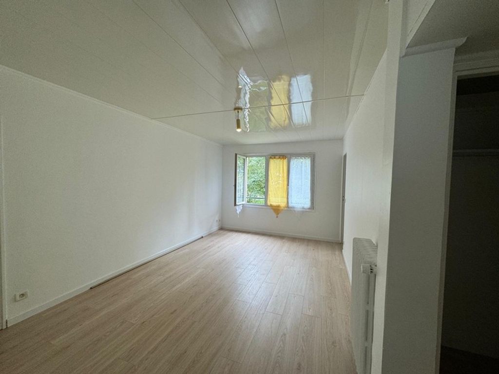 Achat appartement à vendre 3 pièces 50 m² - Clichy-sous-Bois