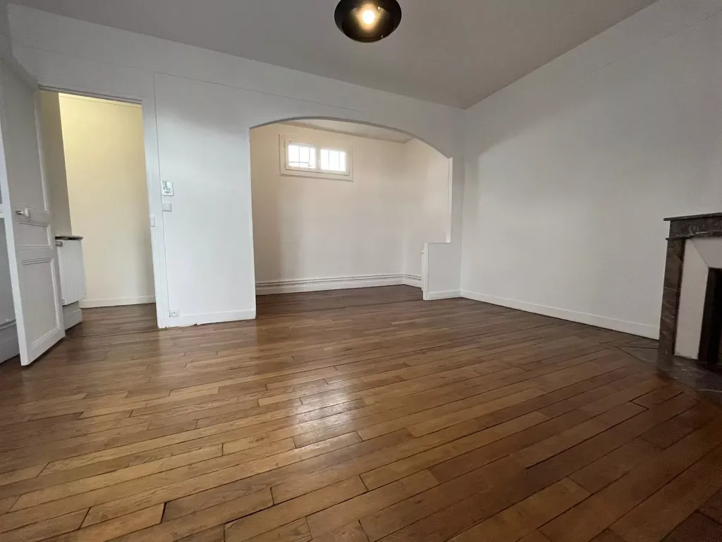 Achat appartement à vendre 2 pièces 44 m² - Les Pavillons-sous-Bois