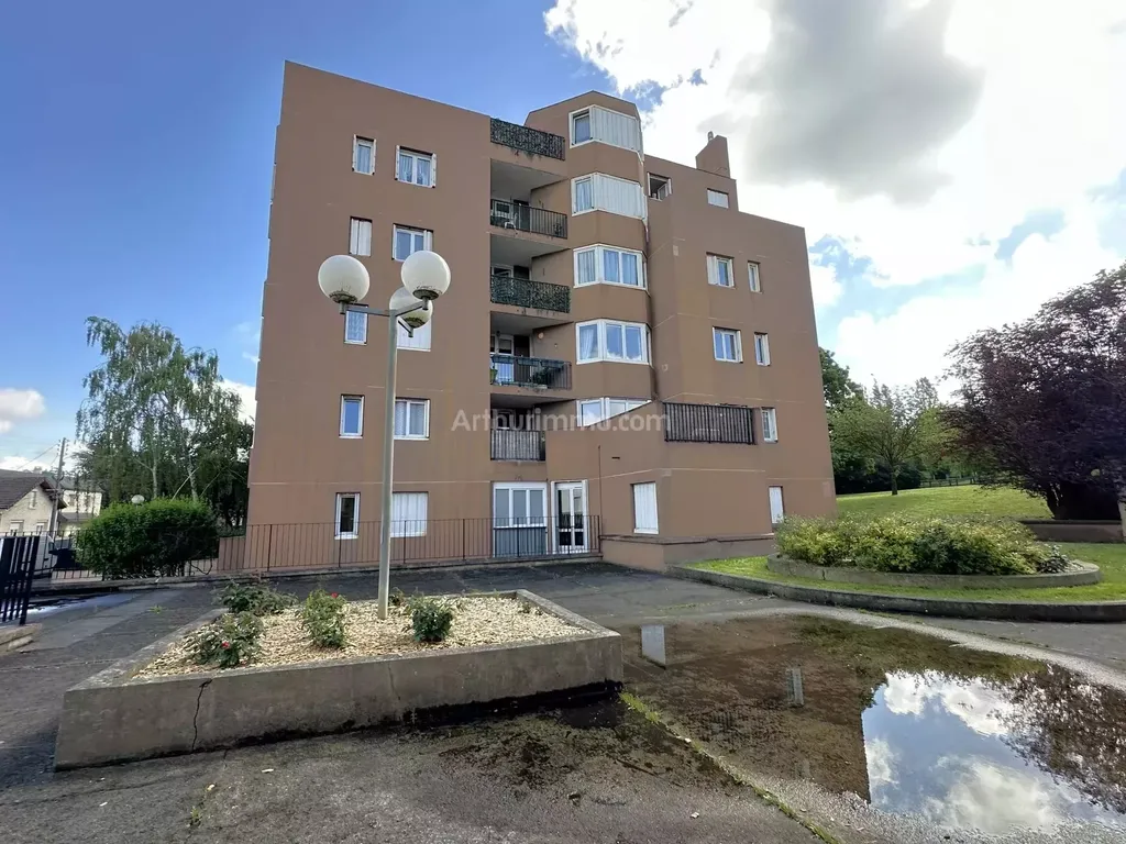 Achat appartement à vendre 3 pièces 70 m² - Livry-Gargan