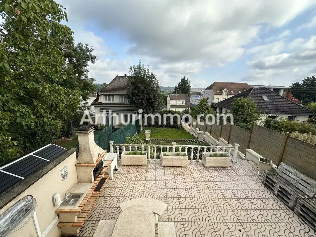 Achat maison à vendre 3 chambres 133 m² - Montfermeil