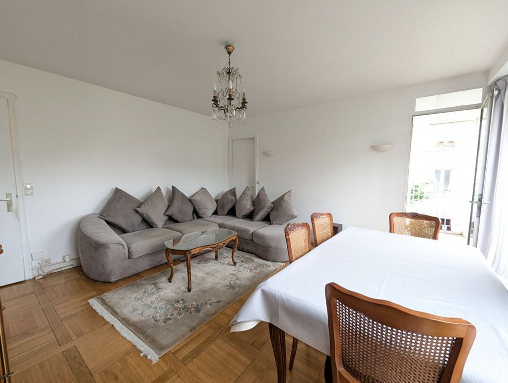 Achat appartement à vendre 2 pièces 55 m² - Fontenay-sous-Bois