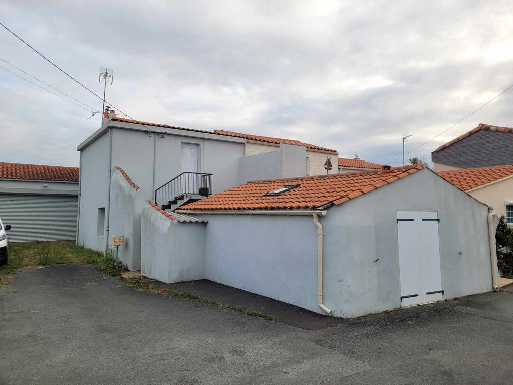 Achat maison à vendre 1 chambre 78 m² - Les Sables-d'Olonne