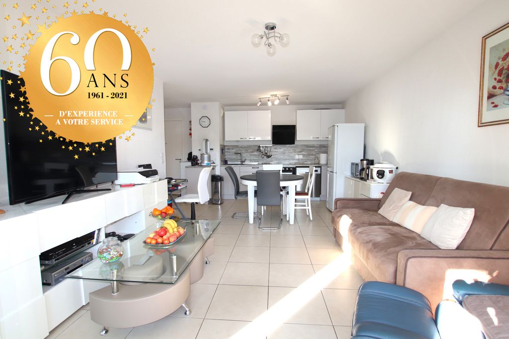 Achat appartement à vendre 3 pièces 62 m² - Fréjus