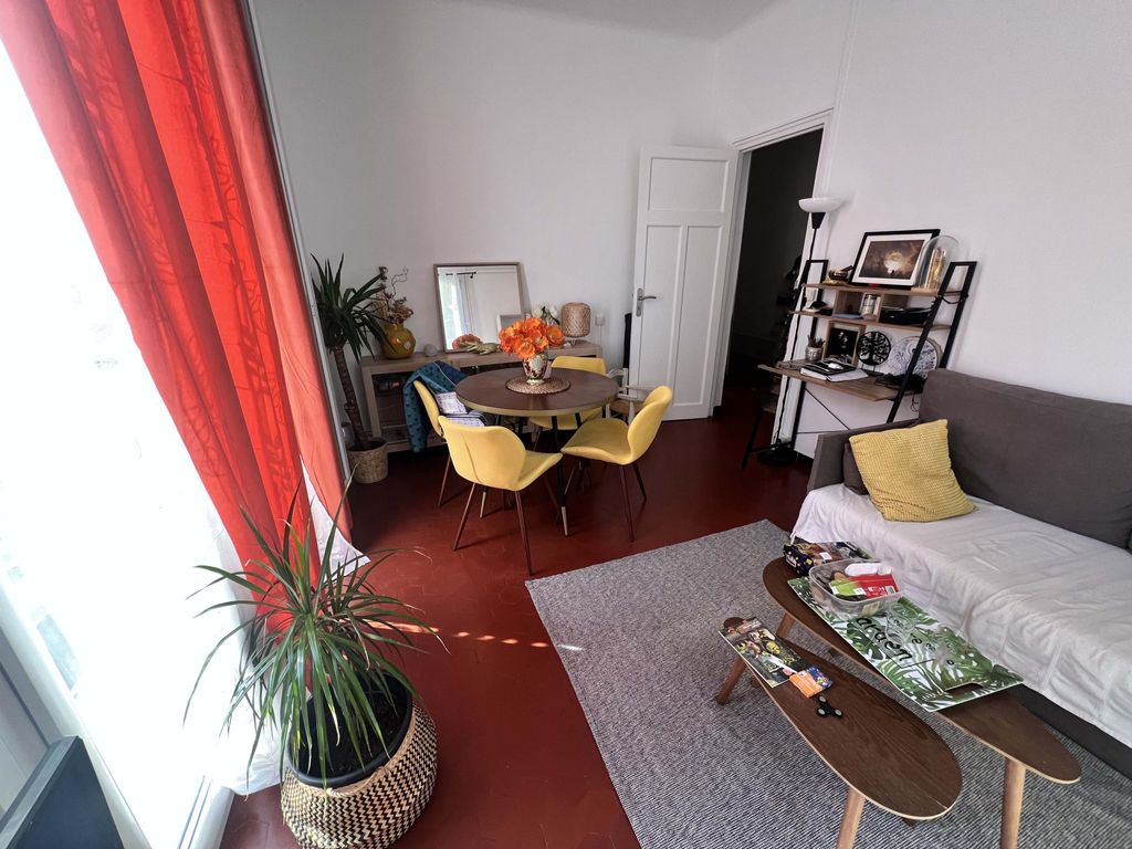 Achat appartement à vendre 3 pièces 65 m² - Toulon