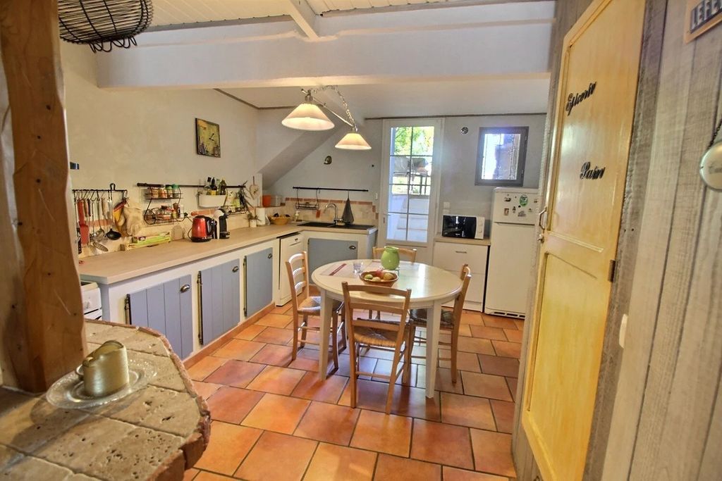 Achat maison à vendre 3 chambres 106 m² - Castres