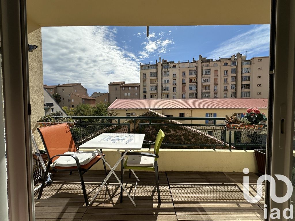 Achat appartement à vendre 2 pièces 52 m² - Marseille 8ème arrondissement