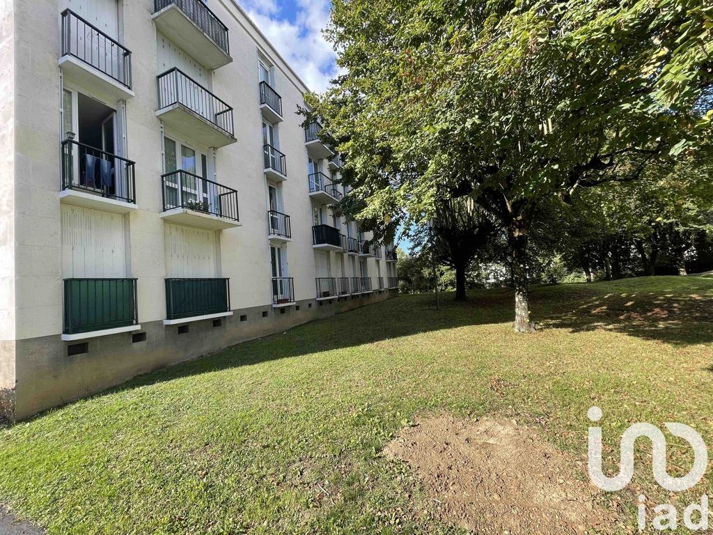 Achat appartement à vendre 4 pièces 76 m² - Joué-lès-Tours