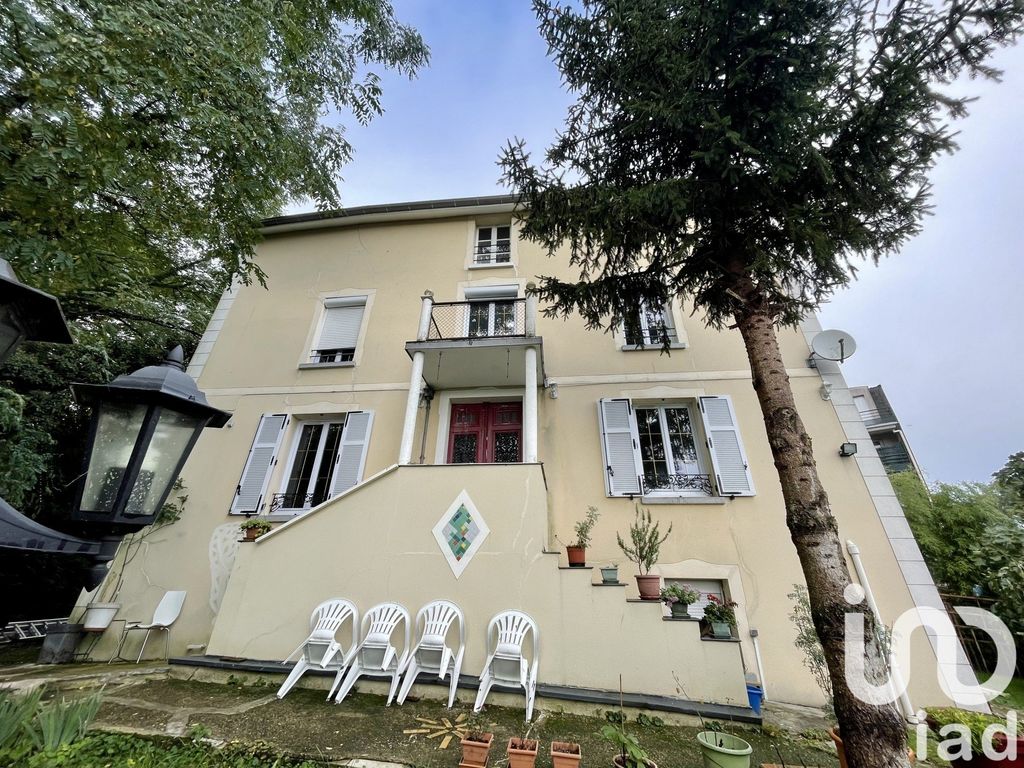 Achat maison à vendre 4 chambres 135 m² - Crégy-lès-Meaux