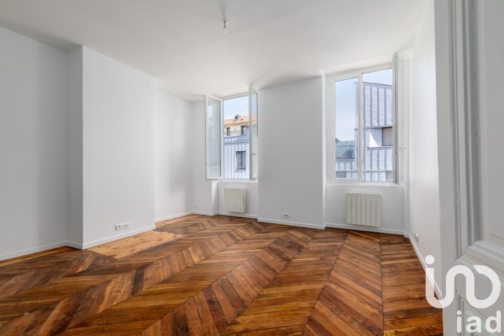 Achat appartement à vendre 2 pièces 56 m² - Lyon 2ème arrondissement