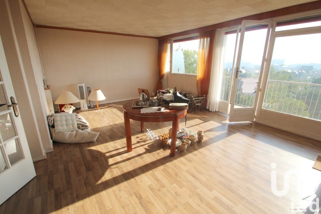 Achat appartement à vendre 4 pièces 79 m² - Le Petit-Quevilly