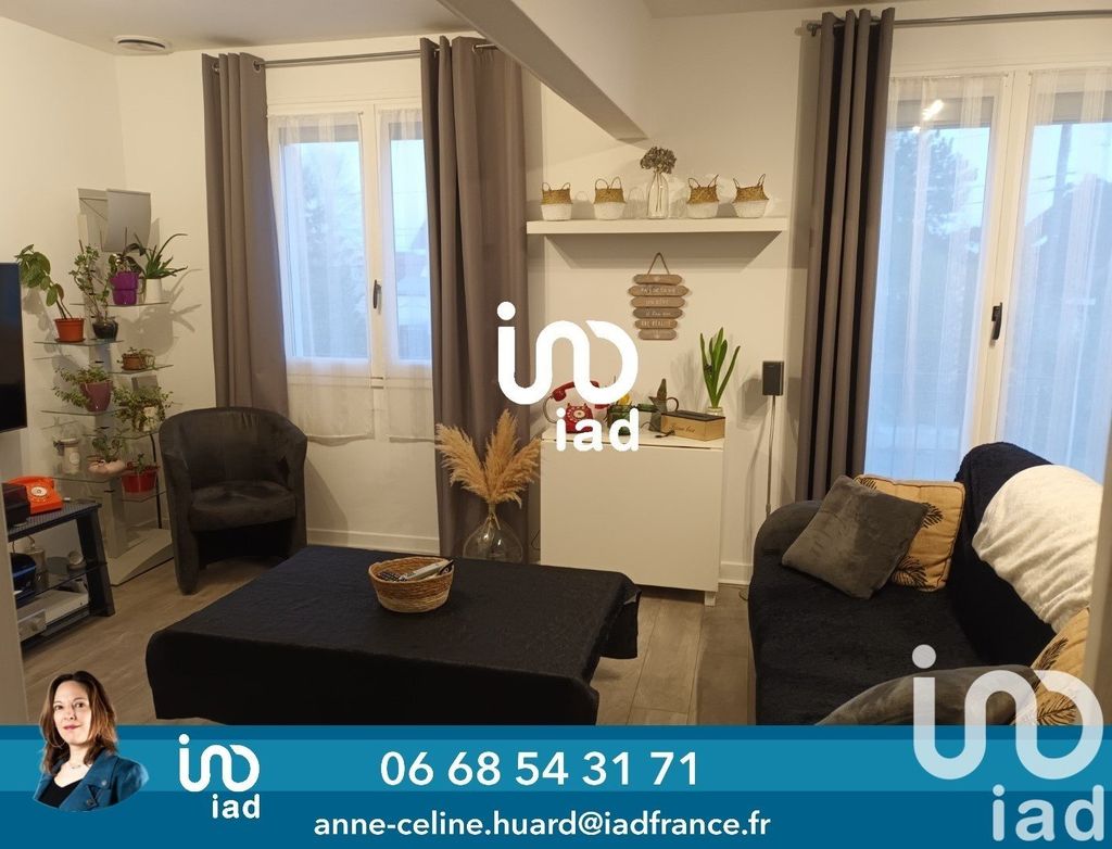 Achat maison à vendre 2 chambres 88 m² - La Chapelle-Saint-Ursin