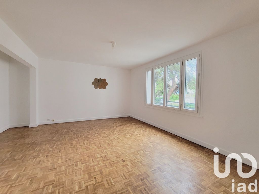 Achat appartement 1 pièce(s) Courbevoie