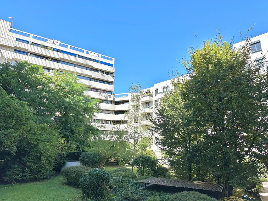 Achat appartement à vendre 3 pièces 55 m² - Paris 19ème arrondissement