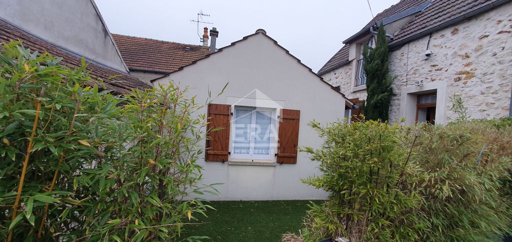 Achat maison à vendre 3 chambres 100 m² - Évry-Grégy-sur-Yerre