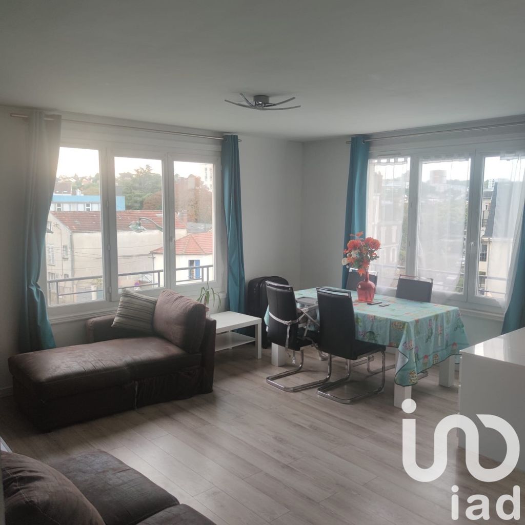 Achat appartement à vendre 2 pièces 53 m² - Corbeil-Essonnes