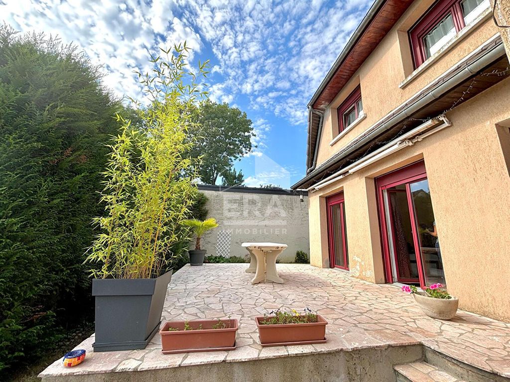 Achat maison à vendre 3 chambres 128 m² - Pontault-Combault