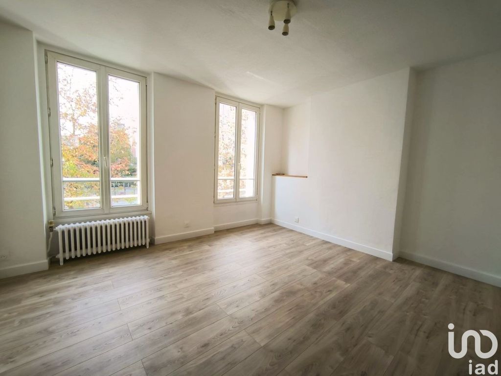 Achat appartement à vendre 4 pièces 63 m² - Suresnes