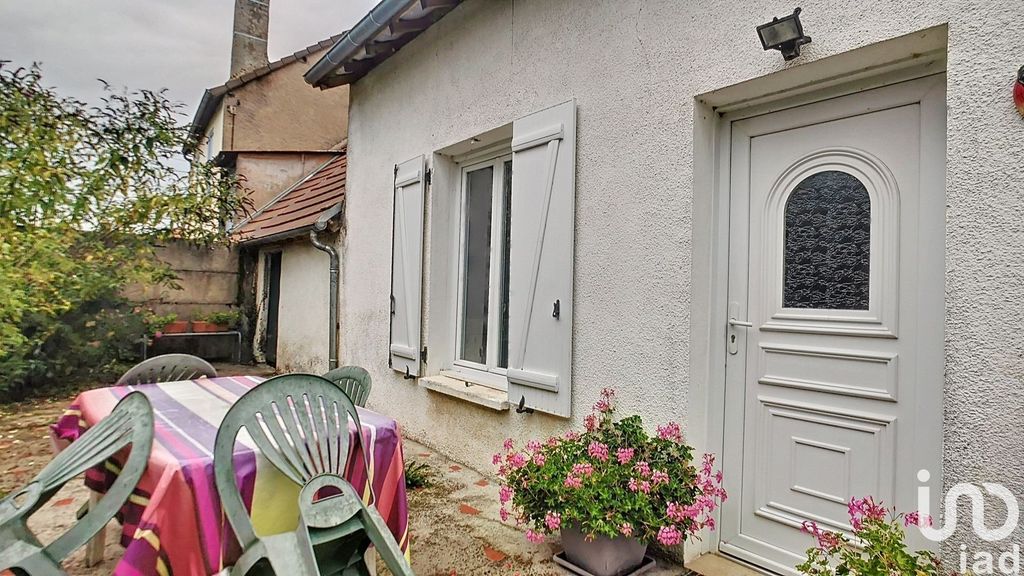 Achat maison à vendre 1 chambre 50 m² - Gien