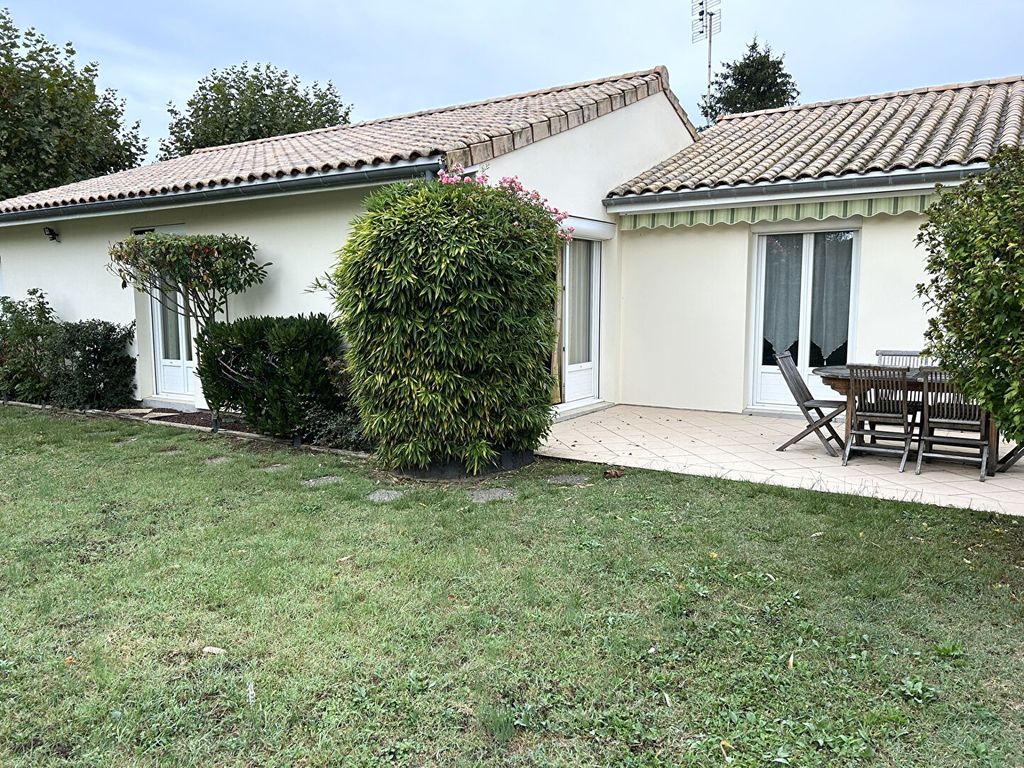 Achat maison à vendre 3 chambres 106 m² - Saint-Martin-Lacaussade