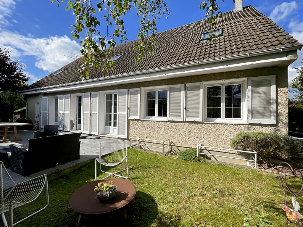 Achat maison à vendre 5 chambres 158 m² - Auvers-sur-Oise