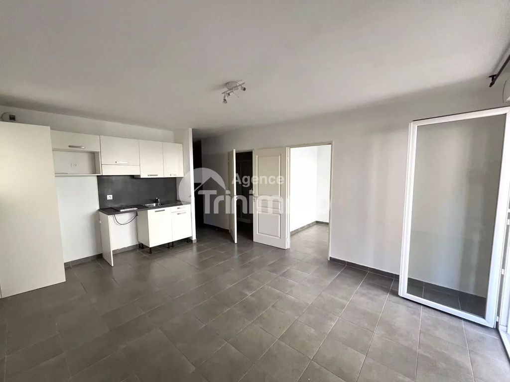 Achat appartement à vendre 2 pièces 38 m² - Saint-André-de-la-Roche