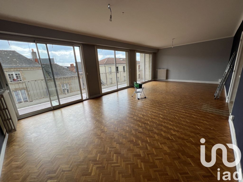 Achat appartement à vendre 5 pièces 107 m² - Cholet