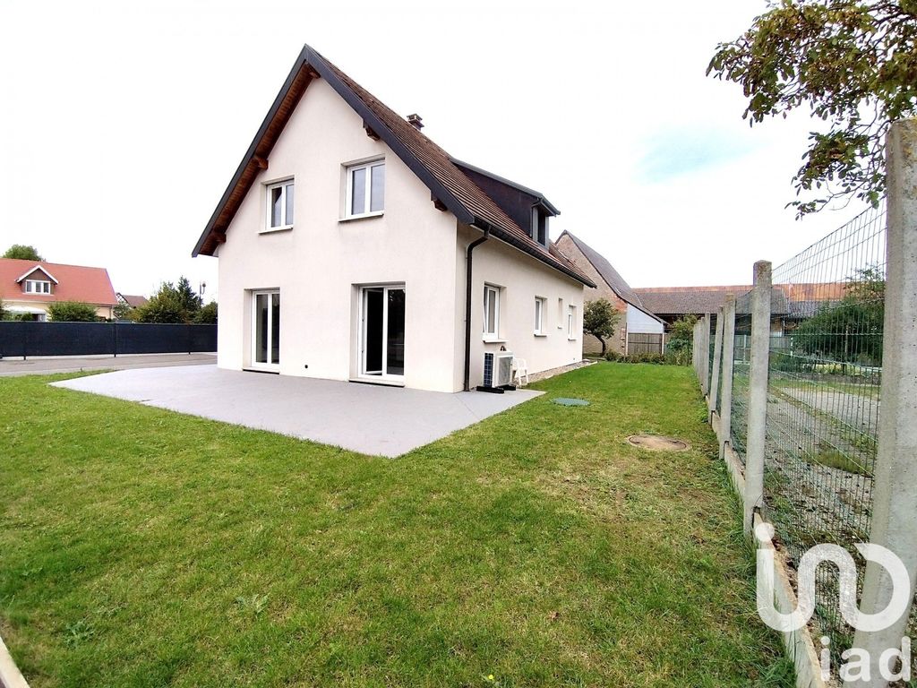 Achat maison à vendre 4 chambres 144 m² - Ottmarsheim