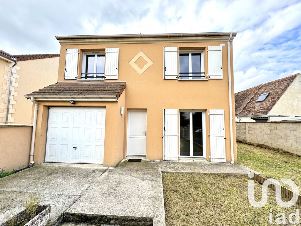 Achat maison à vendre 4 chambres 98 m² - Mormant