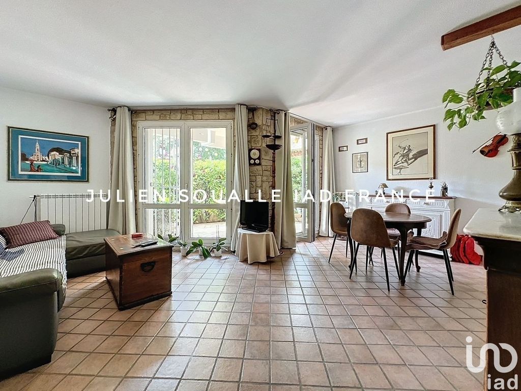 Achat appartement à vendre 3 pièces 72 m² - Carnoux-en-Provence