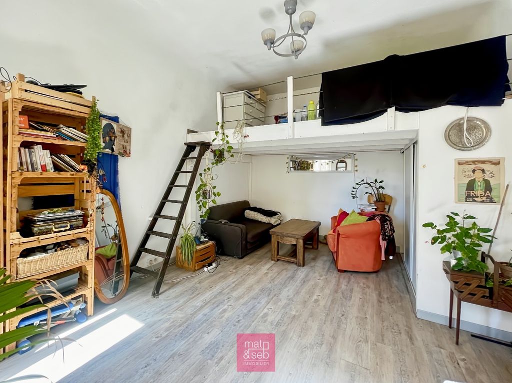 Achat loft à vendre 1 pièce 34 m² - Marseille 6ème arrondissement