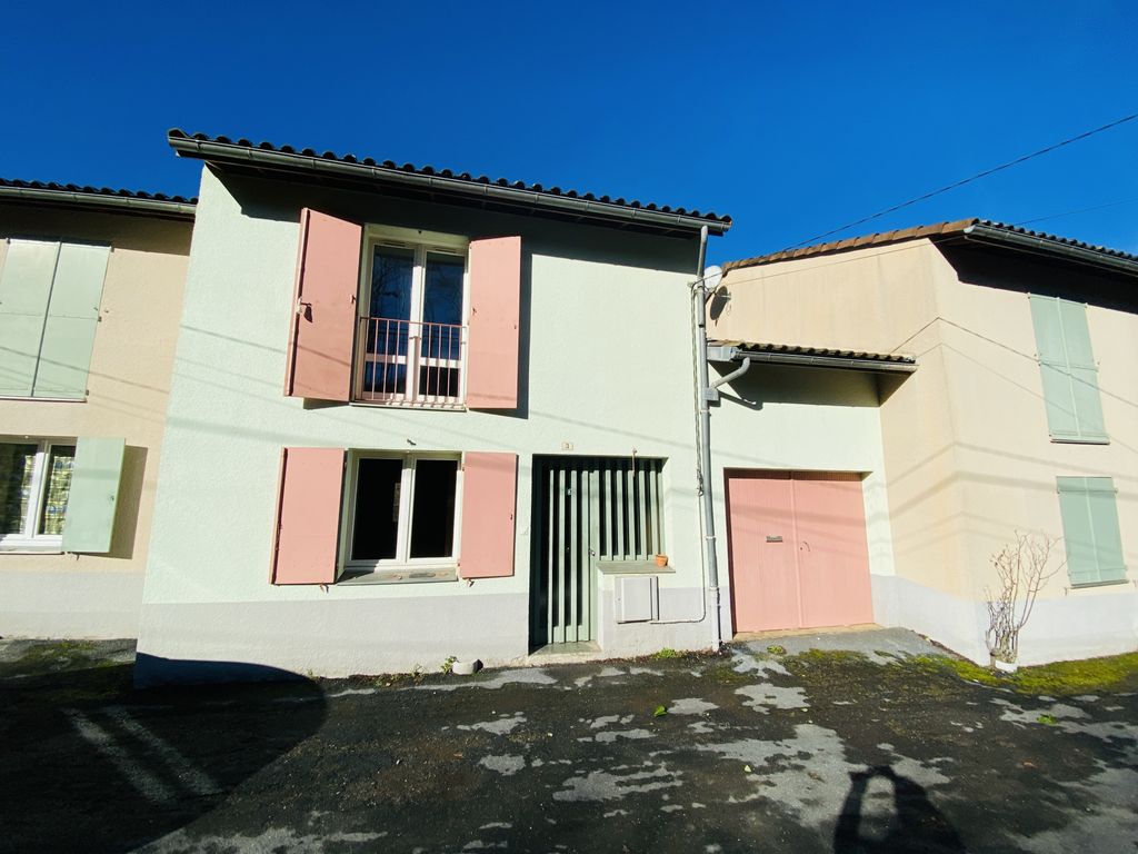 Achat maison à vendre 3 chambres 84 m² - Coupiac