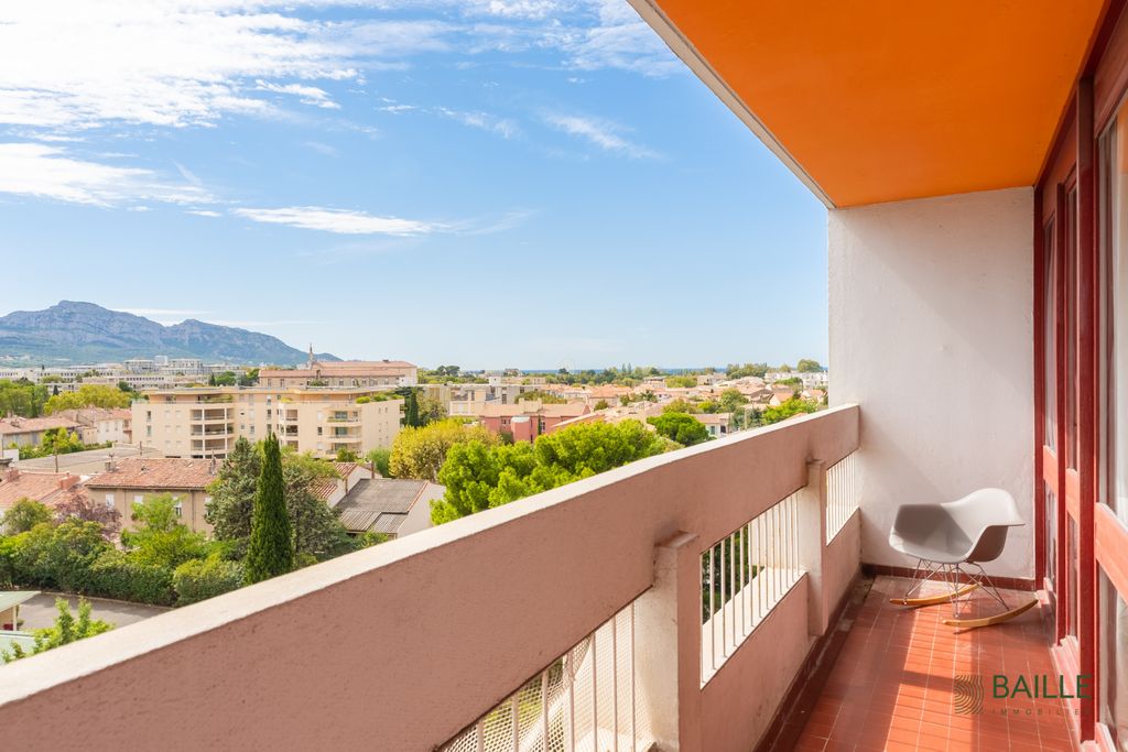 Achat duplex à vendre 3 pièces 69 m² - Marseille 8ème arrondissement