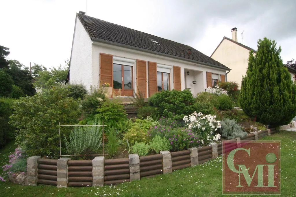 Achat maison à vendre 3 chambres 131 m² - Saint-Chéron